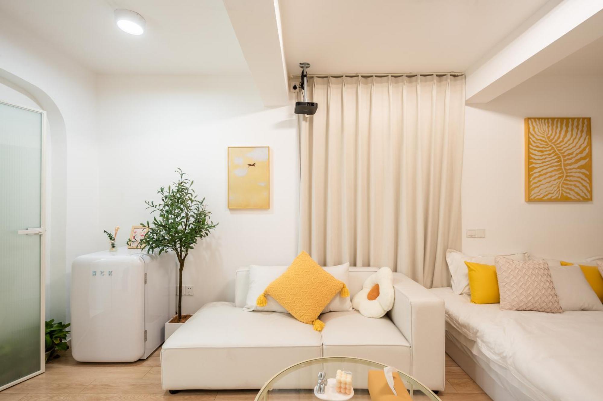One Night Maoming Road Branch Hotel Shanghai